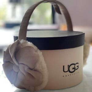 Authentic beige UGG pure shearling ear muffs, suede floral motif.  BNIB unused